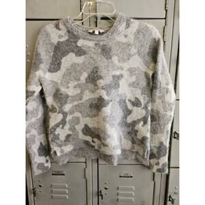 Athleta Alpaca Wool blend cropped sweater camo Camouflage print Size Medium